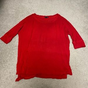 Express red tee